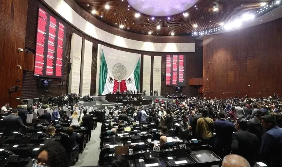Aprueban Diputados reforma al INFONAVIT