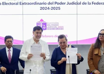 Entrega Senado al INE listas de candidaturas para elección judicial