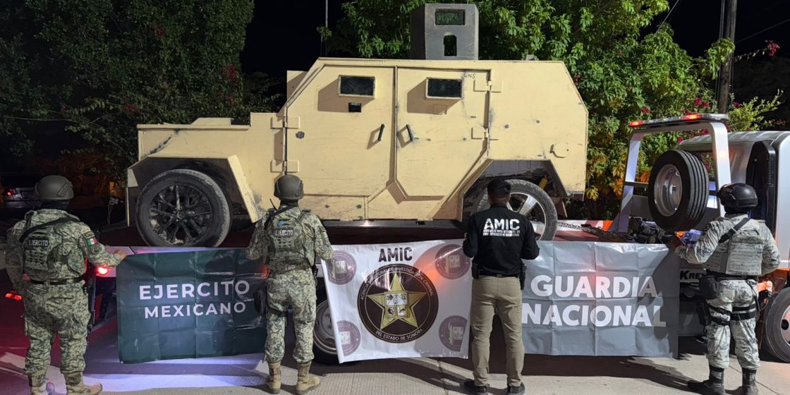 Aseguran dos vehículos con blindaje artesanal en cateo realizado en Pitiquito