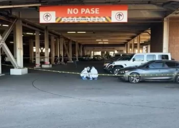 Intento de asalto en céntrico centro comercial y a plena luz del día deja un herido