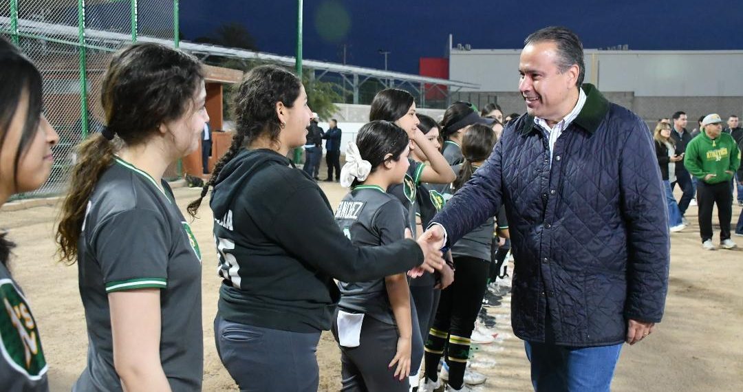 Supervisa Toño Astiazarán mejoras en el estadio de Softball Carlos Rendón