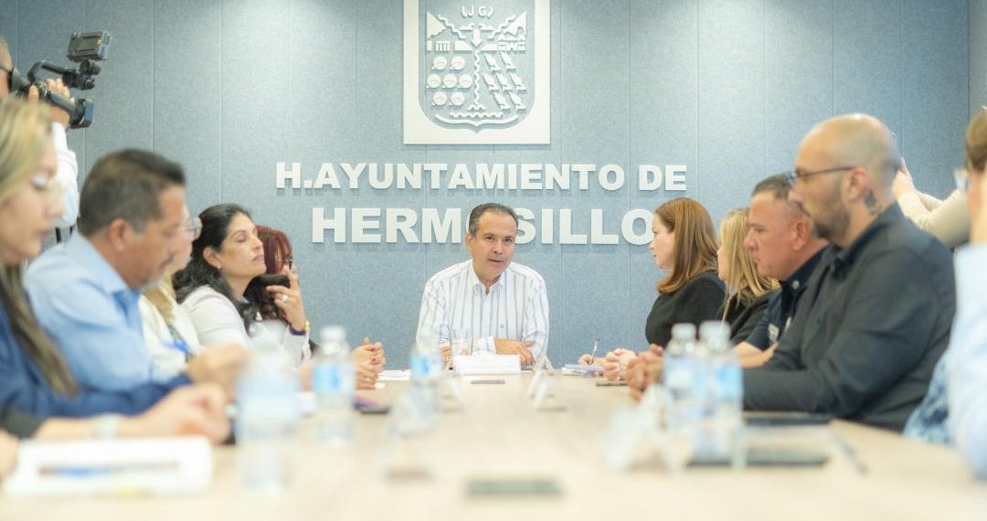 Convoca Toño Astiazarán a redoblar esfuerzos a favor de la prevención de la violencia familiar