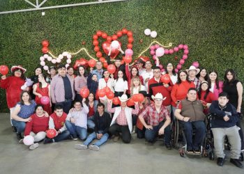 Jóvenes del Centro de Capacitación Ocupacional “Manos a la Vida” celebran el Día del Amor y la Amistad