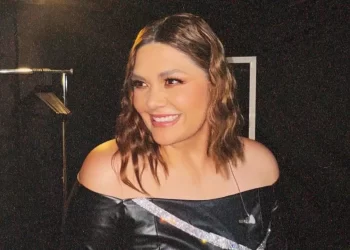 Papá de Yuridia sufrió un accidente cerebrovascular