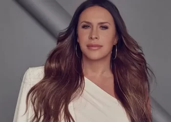 Karla Sofía Gascón comparte reflexión tras ataques recibidos: “El odio no se extingue con más odio”