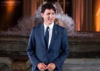 Canadá impondrá aranceles del 25% a EU por un valor de 155,000 mdd canadienses