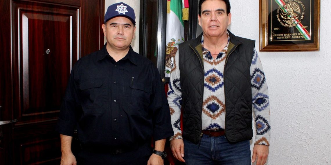 Secretario de Seguridad se reúne con Presidente Municipal de Caborca