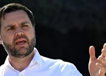 Vicepresidente JD Vance alerta contra “narcoestado” en México