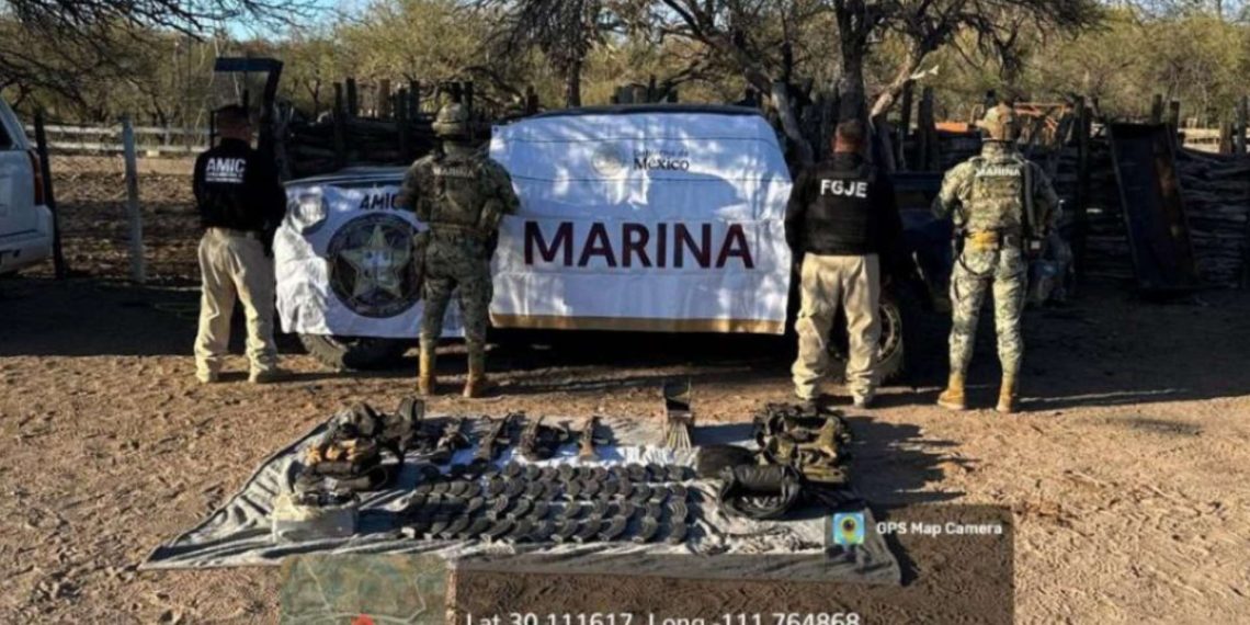 Marina detiene a 4 presuntos delincuentes y asegura arsenal en Sonora