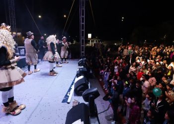 Gran presentación de grupo Payasos Musical en el Carnaval Guaymas 2025 ¡La fiesta es nuestra!