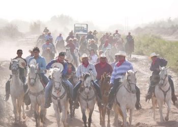 Diputado Ramón Flores recorre Guaymas, Empalme y San Ignacio R.M.