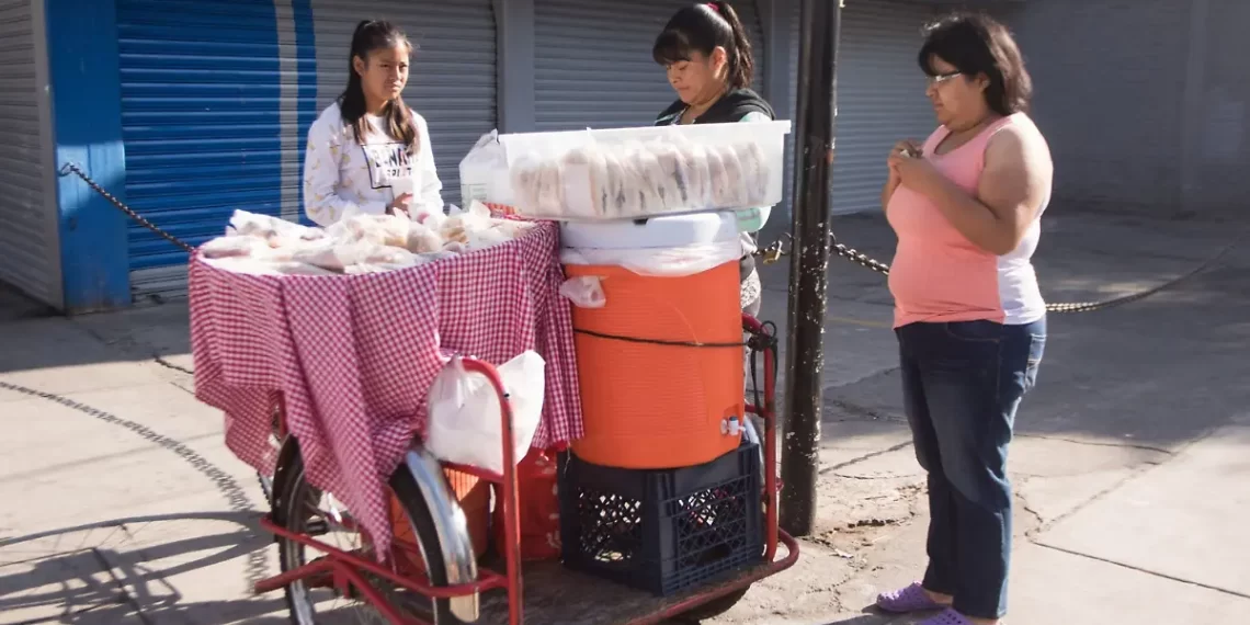 Persiste la desigualdad laboral: mujeres ganan 25% menos que los hombres