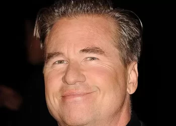 Fallece Val Kilmer, famoso por su interpretación de Batman, a los 65 años