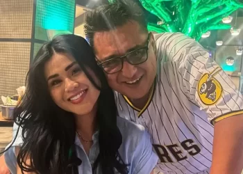 Gomita se reconcilia con su papá luego de denunciarlo por violencia