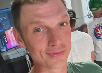 Nick Carter, de Backstreet Boys, enfrenta nuevos cargos de agresión sexual
