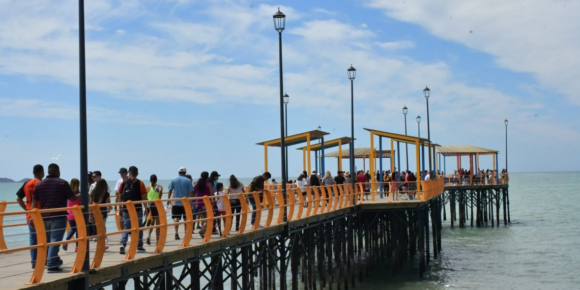 Cientos de hermosillenses utilizan los viajes gratuitos dentro de Bahía de Kino del Ayuntamiento de Hermosillo