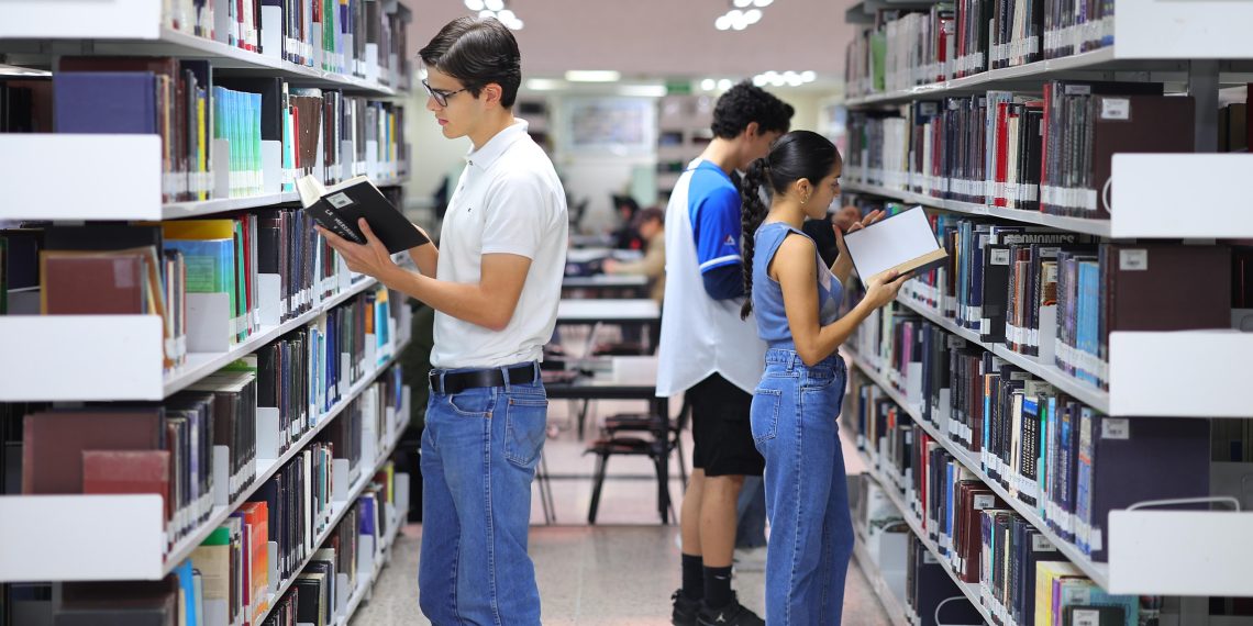 Invitan a fomentar el hábito de la lectura y a visitar las bibliotecas Unison
