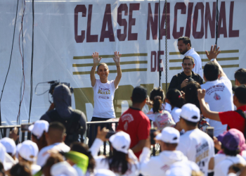 Sheinbaum participa en Clase Nacional de Boxeo