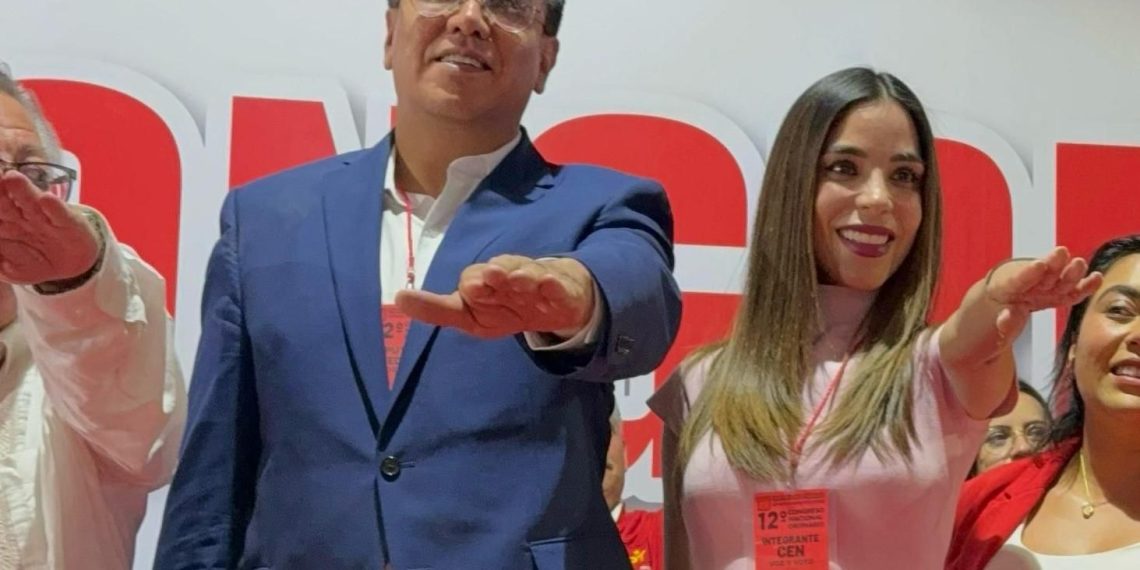 Rinden protesta Diana Karina Barreras y Ramón Flores como miembros del Comité Ejecutivo Nacional del PT