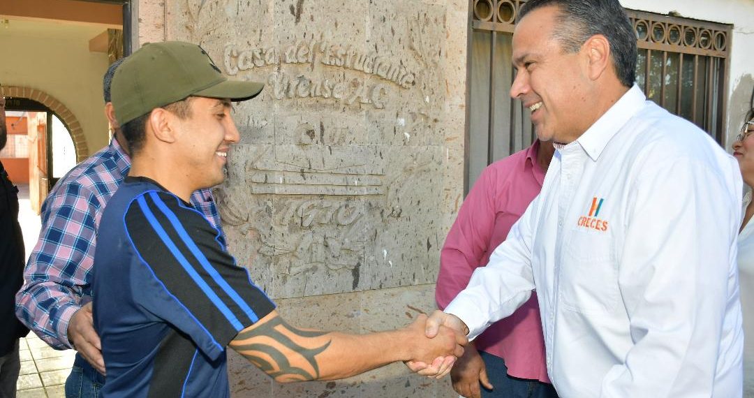 Respalda Antonio Astiazarán a residentes de la Casa del Estudiante Urense en Hermosillo