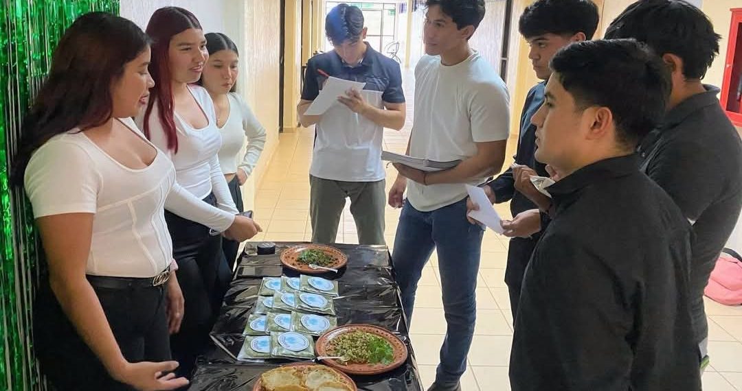 Fomenta Gobierno de Sonora innovación y emprendimiento empresarial en universitarios: UTEtchojoa