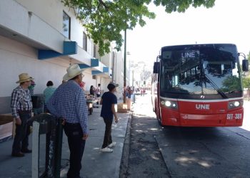Supervisará Gobierno de Sonora uso de aire acondicionado en transporte urbano