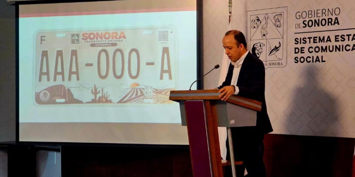 Presenta Gobierno de Sonora nueva imagen de placas vehiculares para el estado