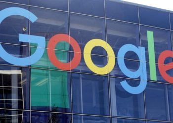 Sheinbaum interpone demanda contra Google