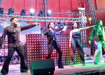 Con broche de oro cierra La Santa Cecilia la variedad artística de Fiestas del Pitic en el Parque Madero