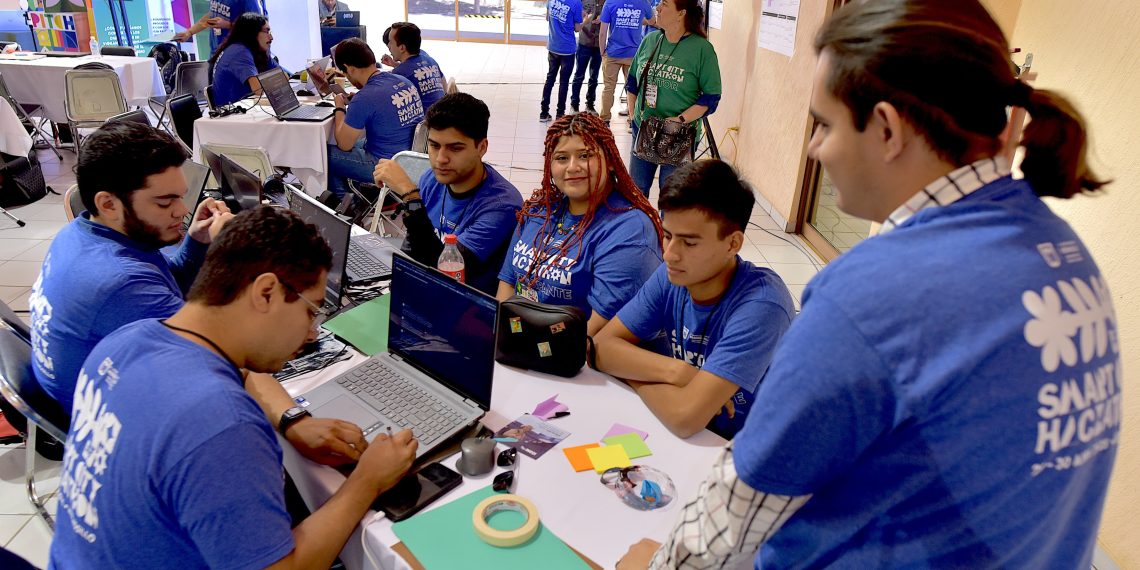 Trabajan participantes de Smart City Hackathon 2025 en proyectos favor del cuidado del medio ambiente
