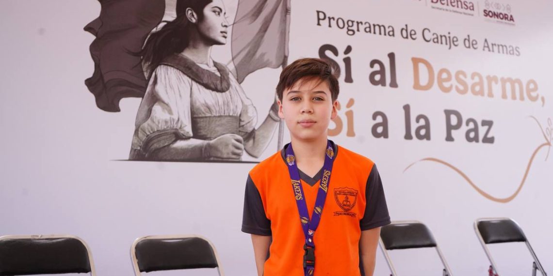 Gobernador Durazo impulsa participación de niñas y niños en programa nacional “Sí al Desarme, Sí a la Paz” con canje de juguetes bélicos