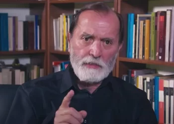 Epigmenio Ibarra renegoció su préstamo de 150 mdp horas antes de que AMLO dejara la presidencia