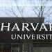 Administración Trump prohíbe a Harvard inscribir estudiantes extranjeros