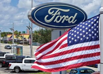 Sube Ford los precios de modelos hechos en México