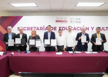 Brinda Gobernador Durazo becas de posgrado a servidores públicos: Froylán Gámez