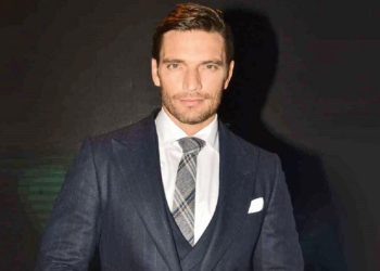 Julián Gil revela que fue abusado por varias mujeres