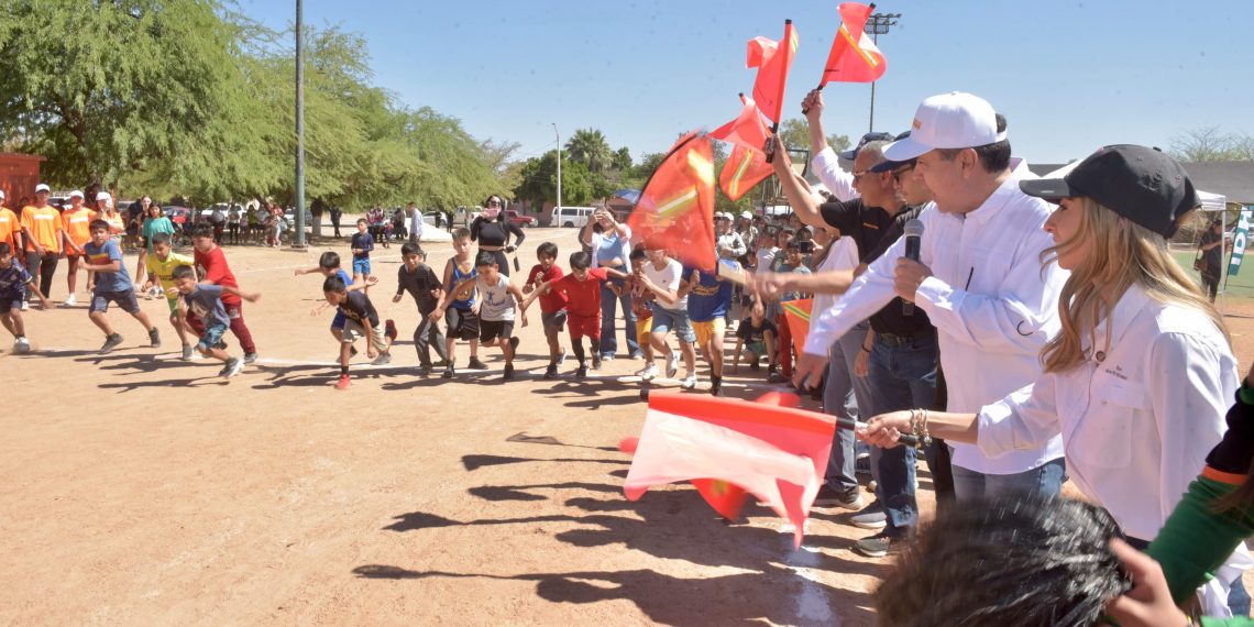 Inaugura Antonio Astiazarán “Generación de Campeones” en Poblado Miguel Alemán
