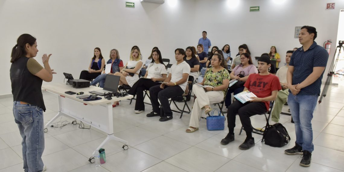 Inicia con éxito el Taller de Lengua de Señas Mexicana del Gobierno Municipal