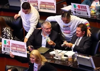 Aprueba Senado Ley Telecom