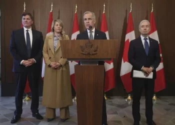 ‘Ajustará’ Canadá aranceles al acero y aluminio