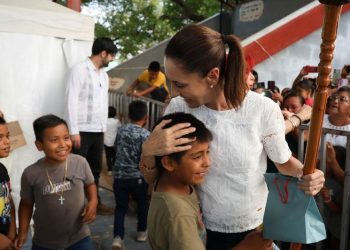 “Se normalizará el abasto de medicamentos”, dice Sheinbaum por décima ocasión desde octubre