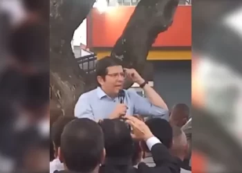 Disparan contra aspirante a presidencia de Colombia