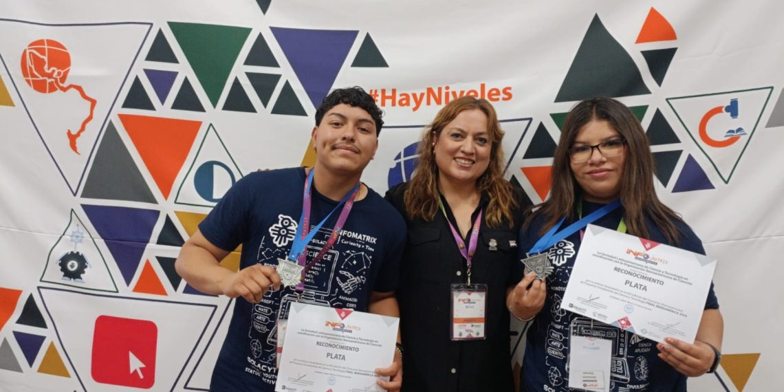 Ganan estudiantes de Cecyte Sonora medalla de plata en Infomatrix Iberoamérica 2025