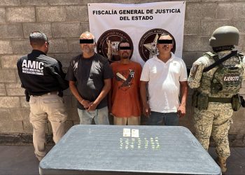 Capturados tres sujetos en cateo y se asegura narcótico