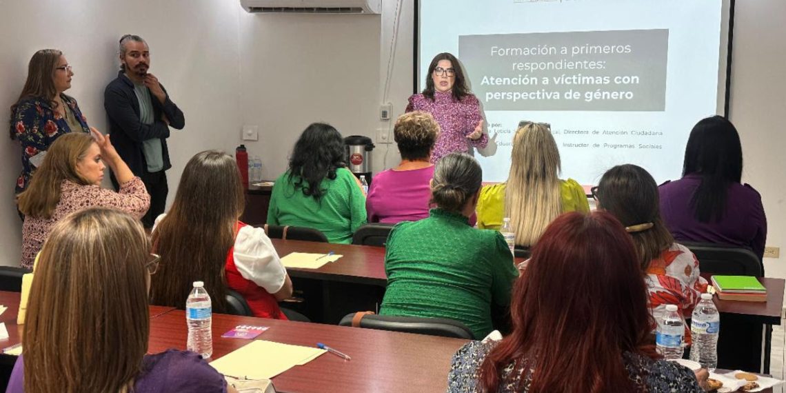 Gobierno de Sonora capacita en atención a mujeres víctimas de violencia de género