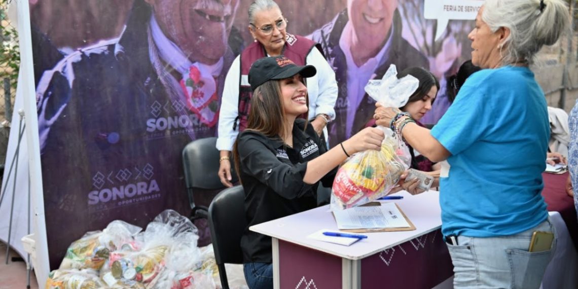 Gobernador Durazo acerca servicios gratuitos a familias del Coloso Alto con feria de “Sonora Atiende”