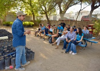 Imparten en Vivero Municipal Taller de Germinación a las y los hermosillenses