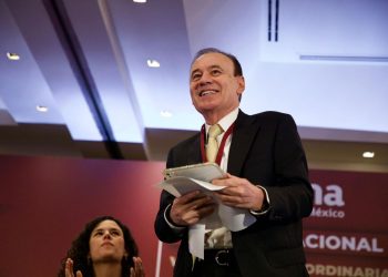 Durazo exige unidad total en Morena y advierte contra el oportunismo político