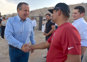 Entrega Toño Astiazarán primera etapa de Centro Comunitario Las Lomas en beneficio de vecinos del sector