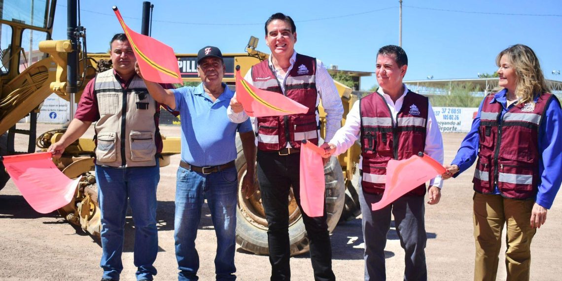 Gobierno de Sonora transforma Caborca con rehabilitación de campos deportivos